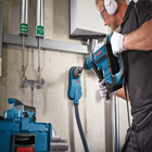 Kit Bosch Martelo GBH 5-40 DCE + Aspirador GAS 35 M AFC + Acessório GDE 68 Professional