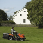 Trator Corta Relva Husqvarna TC220T
