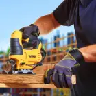 Serra de Recortes 650W DeWALT DWE349-QS
