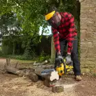 Stanley SFMCCS630M1-QW V20 4AH 30CM Cordless Chainsaw