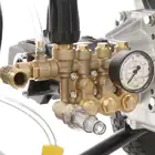 Lavadora de Alta Pressão a Gasolina Lavor Thermic 2W 13H Honda GX390 290Bar c/ Acessórios Incluídos