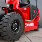Carretilla elevadora Donker EP25E de 72 V/260 Ah y 2500 kg